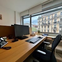 Bureau lumineux à louer – Avenue de Frontenex, 1207 Genève 3