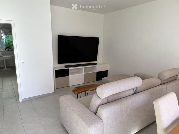 Charming 3.5-Room Apartment in Lugano – Available from 1st November 7