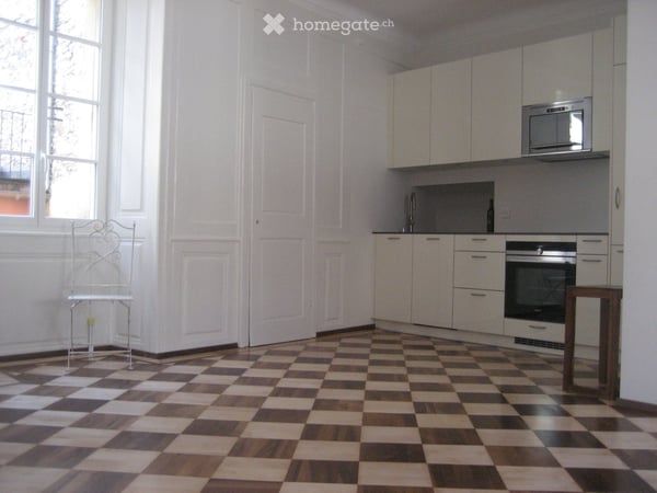Un petit bijou d'appartement de 2,5 pièces au cœur de la vieille ville de Sion 4