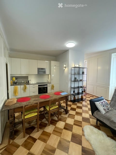 Un petit bijou d'appartement de 2,5 pièces au cœur de la vieille ville de Sion 2