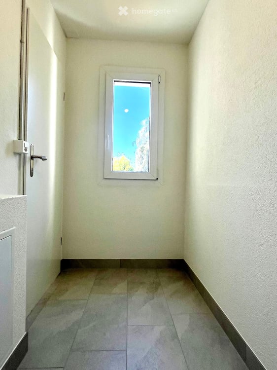 ERSTBEZUG nach vollständiger Renovation - Moderne 4.5-Zimmer-Wohnung an ruhiger Lage in Wil SG 25