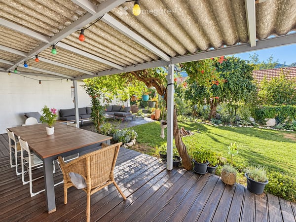 Freistehendes Einfamilienhaus mit Weitsicht und gemütlicher Gartenlaube in Nunningen 12