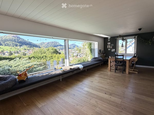 Freistehendes Einfamilienhaus mit Weitsicht und gemütlicher Gartenlaube in Nunningen 2