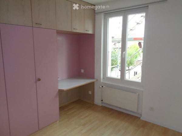4.5‑Zimmer‑Wohnung mit Terrasse & Gartenanteil – neu renoviert, sofort verfügbar 2