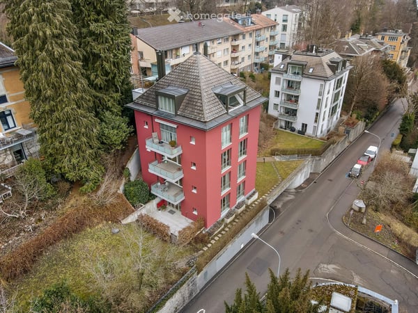 Lichtverwöhnte Wohnung am Rosenberg mit Blick bis zum Säntis 1