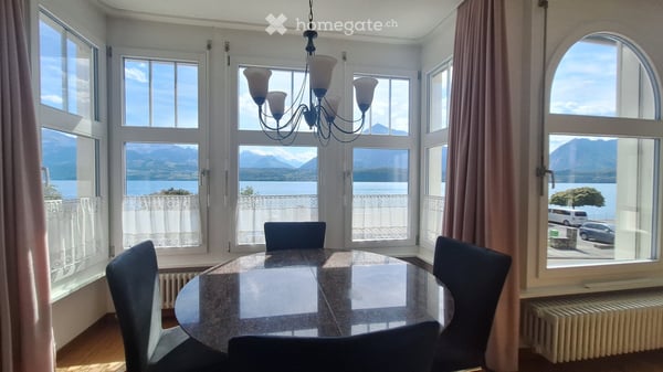 Residenz am Thunersee mit direktem Seezugang 1
