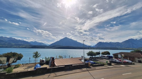 Residenz am Thunersee mit direktem Seezugang 17
