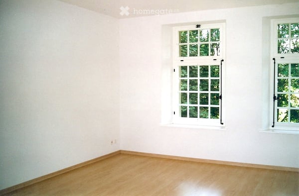 Schöne 4 1/2-Zimmerwohnung mit Schwedenofen in kunsthistorischem Landhaus 11