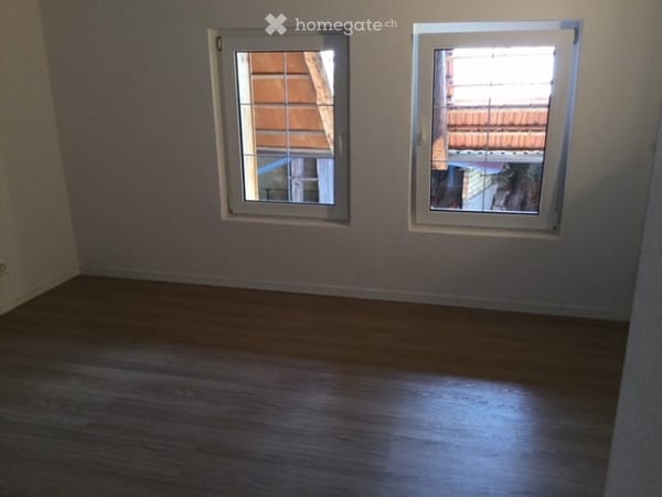 Heimelige, sehr ruhige und grosszügige 5 1/2-Zi-Wohnung in Bauernhaus in Bolligen im Erholungsgebiet 14