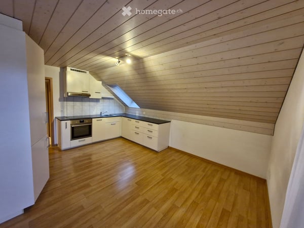 Dachwohnung in Wengi b. Büren 10