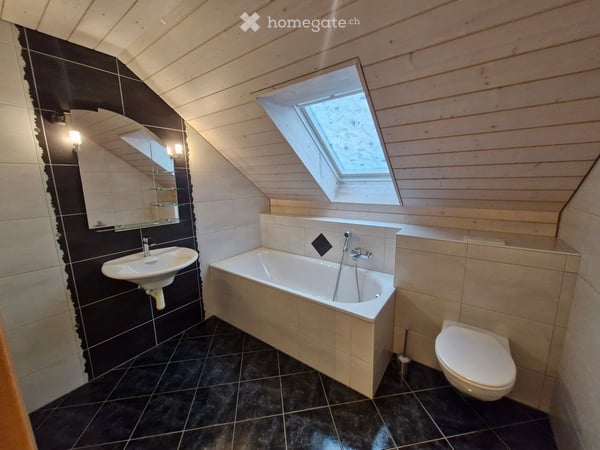 Dachwohnung in Wengi b. Büren 7