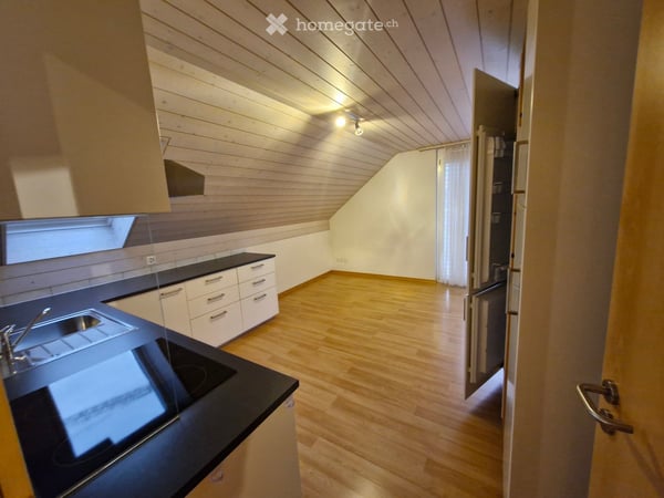 Dachwohnung in Wengi b. Büren 9