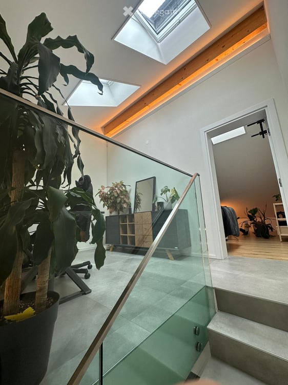 Exklusive 2.5-Zimmer-Maisonettewohnung mit Galerie – moderner Eigentumsstandard 13