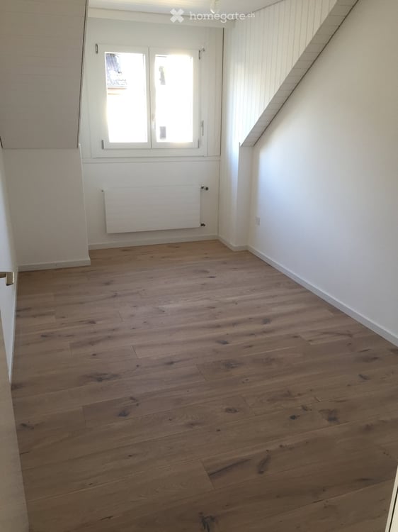 Charmante 4.5-Zimmer-Dachgeschosswohnung in Hauptwil-Gottshaus 4
