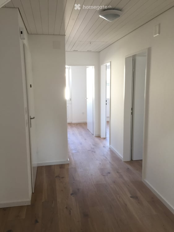 Charmante 4.5-Zimmer-Dachgeschosswohnung in Hauptwil-Gottshaus 6
