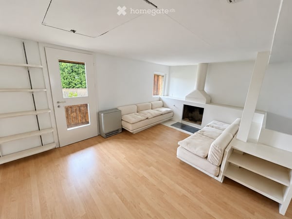 Charmantes 5.5-Zimmer-Reiheneinfamilienhaus in Däniken 2