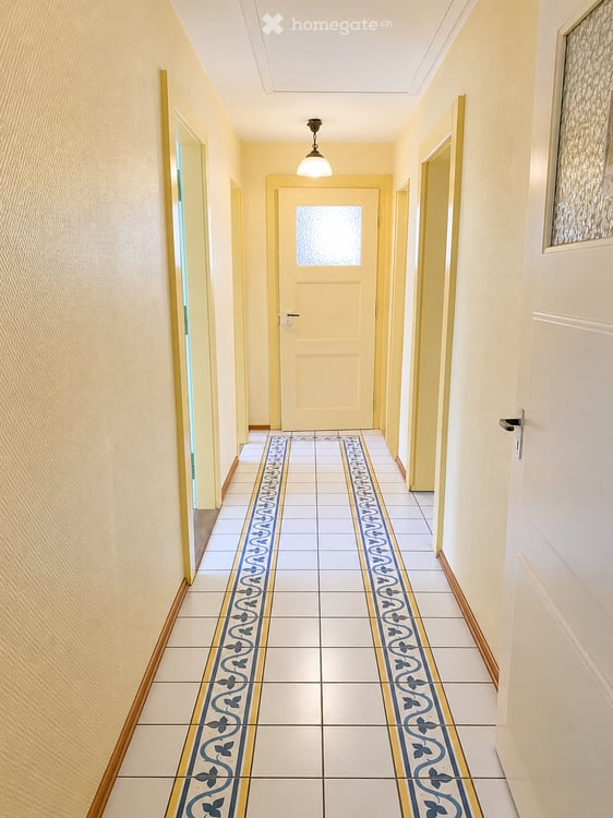 Spacieuse maison individuelle de 7.5 pièces avec jardin au cœur de Saxon 24