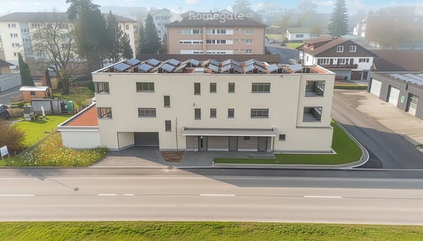 Neue, sehr grosszügige 5.5-Zi. Wohnung im Zweifamilienhaus 11