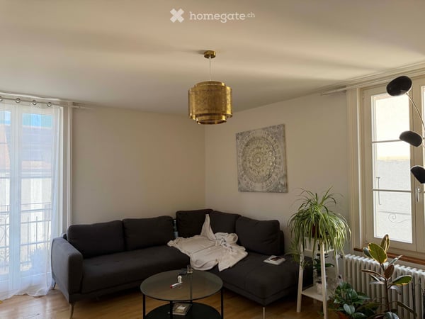 Appartement 3 pièces rénové avec petit balcon à Yverdon-les-Bains 2
