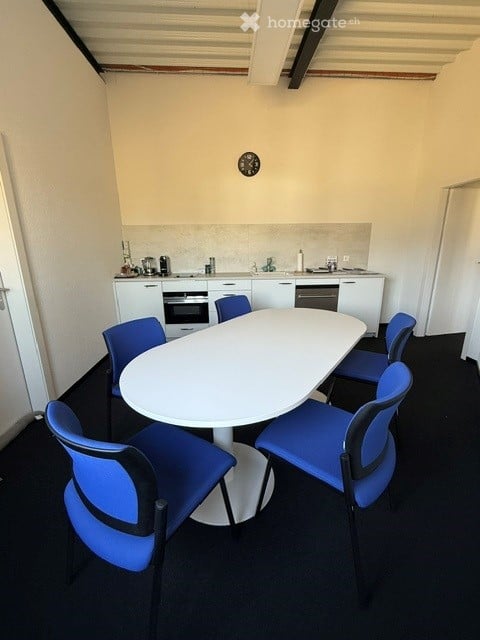 Bureau à Orbe 3