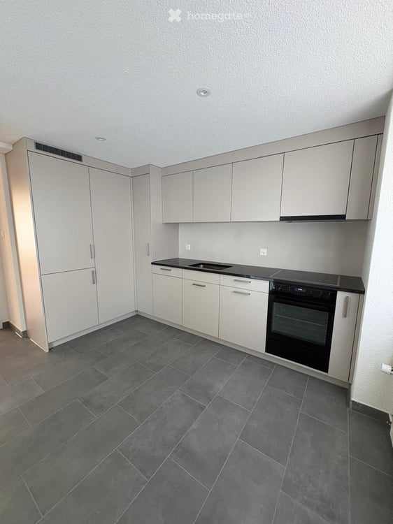 Grosszügige, helle 5 1/2-Zimmer-Wohnung auf 150 m2 über den Dächern von Luzern 12