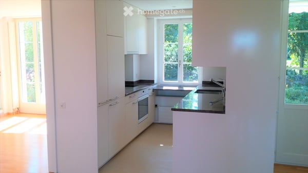 Wohnen in Villa mit Terrasse und Garten 7