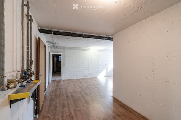 6.5-Zimmer-Einfamilienhaus mit Fernsicht an sonniger und ruhiger Lage 8