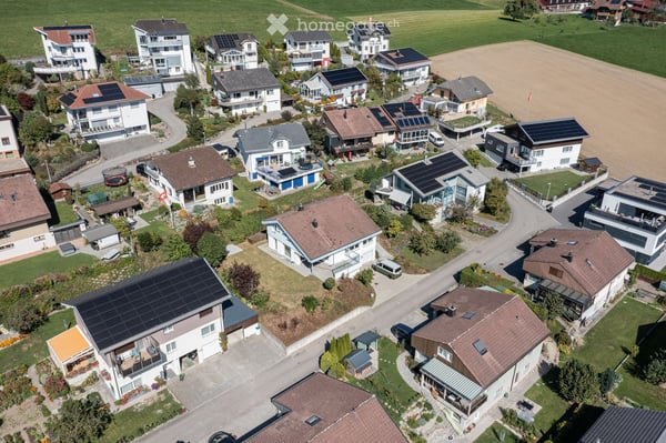 6.5-Zimmer-Einfamilienhaus mit Fernsicht an sonniger und ruhiger Lage 3