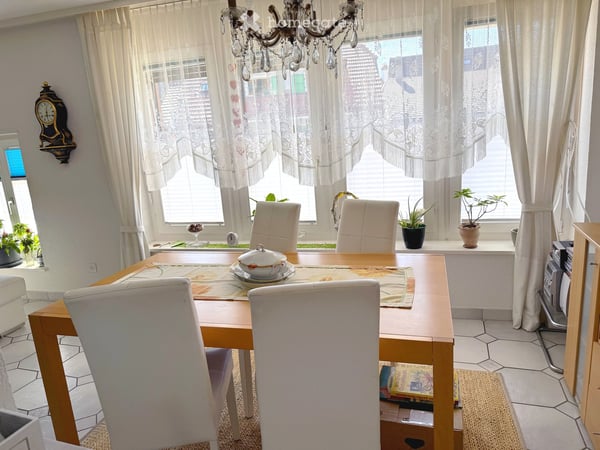 Joli 3.5 pièces vue sur le vignoble /Schöne 3.5-Zi-Wohnung mit Blick auf die Weinberge 3