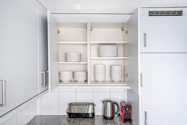 Stilvolle, möblierte 2.5-Zimmer-Wohnung in Allschwil mit moderner Einrichtung 6