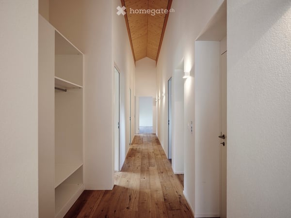 Einzigartige Dachwohnung mit 50 m² Dachterrasse und Bergpanorama 3