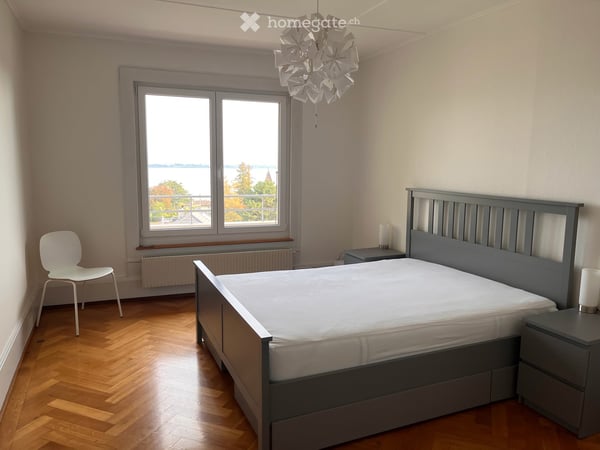 Lumineux 3.5 pièces avec balcon, vue lac et Alpes – Corcelles 4