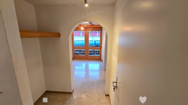 Wohnen an der Aare – Maisonette mit Blick auf Mönch, Jungfrau und Harder 2