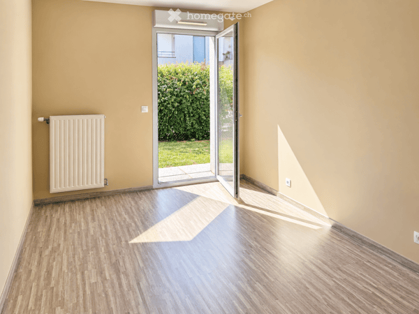 Ségny (France, Pays de Gex) – 4 pièces de plain-pied avec jardin 197 m² et 2 box 9