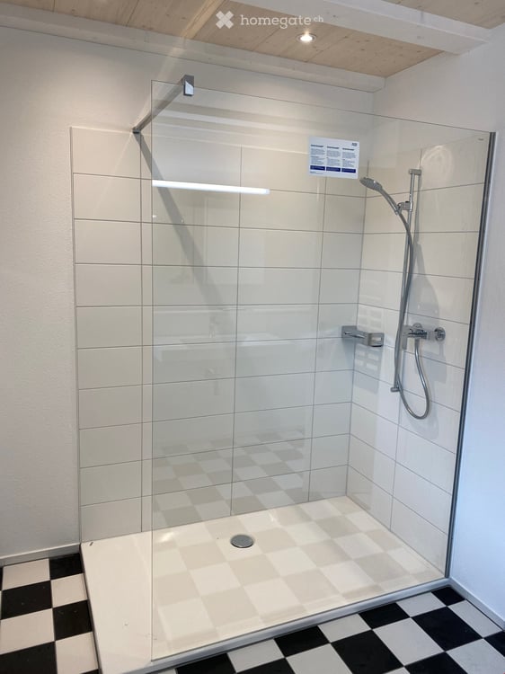 Individuelle, moderne Dachwohnung im Jäger Schürli in Ulmiz FR! 12