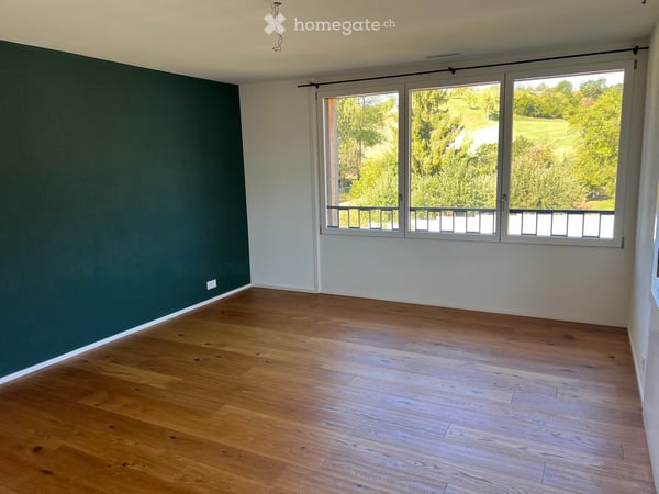 Charmante 4.5-Zimmer-Dachwohnung in Herznach – Modern, Weitläufig & Barrierefrei 24