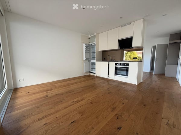 Offene 2-Zimmerwohnung zu vermieten 2