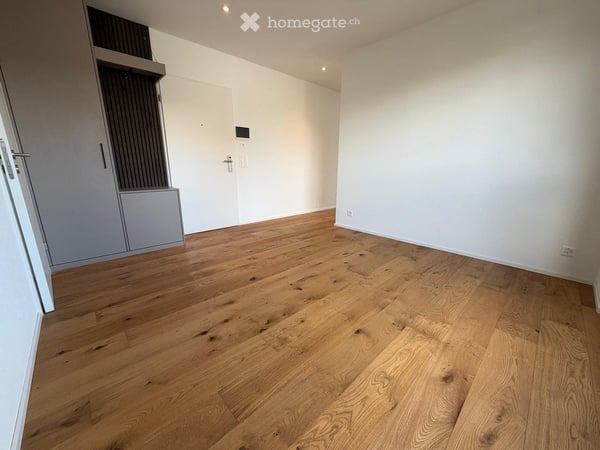 Offene 2-Zimmerwohnung zu vermieten 5