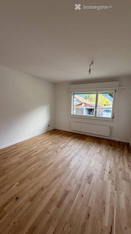 5-Zimmer Einfamilienhaus mit Garage und grossem Umschwung 5