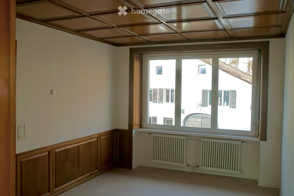 Appartement ensoleillé de 4,5 pièces avec vue panoramique et deux terrasses spacieuses 3