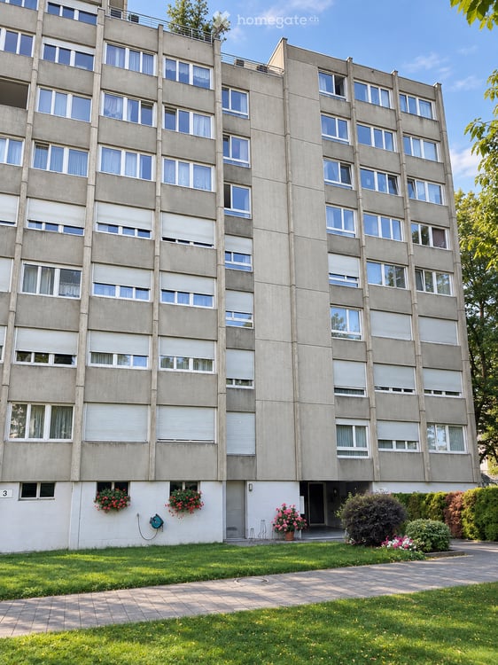 4-Zimmer-Wohnung zentral, mit Balkon, Park- & Spielplatz 9