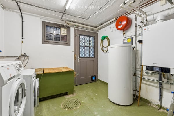 Charmantes Einfamilienhaus mit grossem Garten und viel Potenzial 17