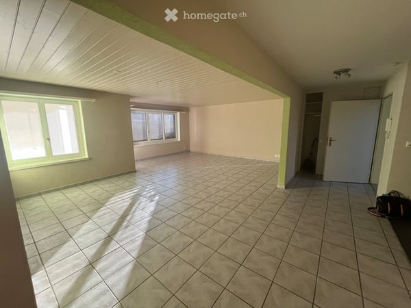 4.5-Zimmer-Gartenwohnung mit Wintergarten, privatem Garten in Lostorf 5