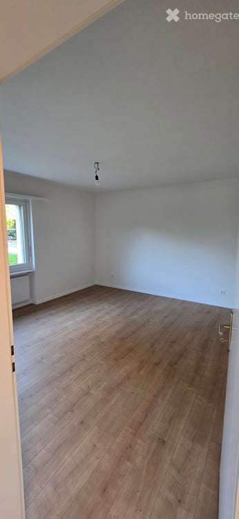 4.5 Zimmer EG Wohnung mit Terrasse, Einstellhallenplatz und zusätzlichen Hobbyraum 6
