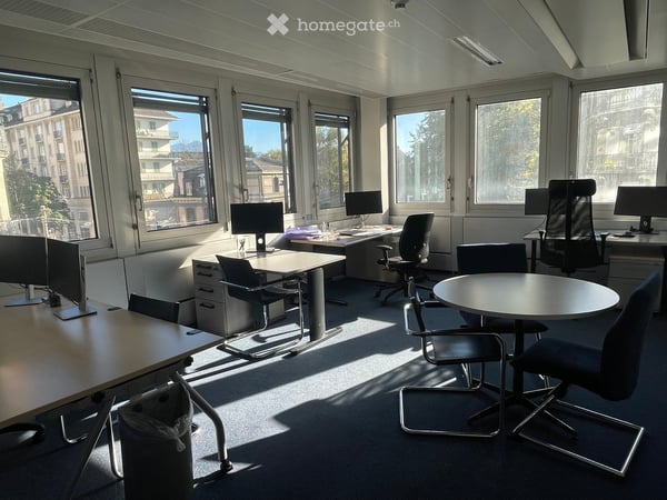 Bureau lumineux au centre de Lausanne 2