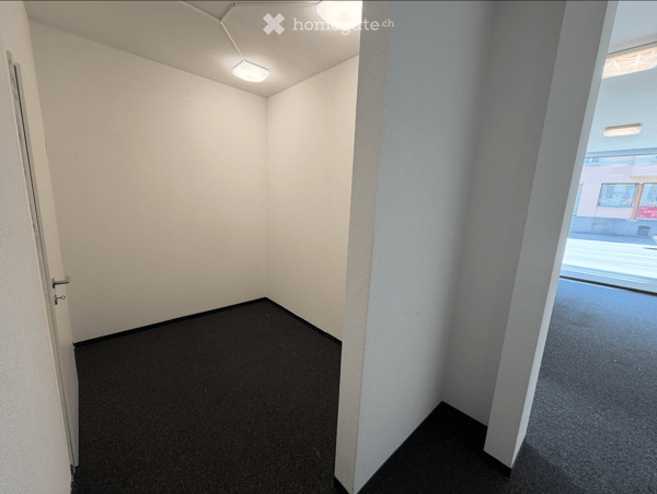 Modernes 2.5-Zimmer-Ladenlokal an der Rorschacher Strasse in St. Gallen 9