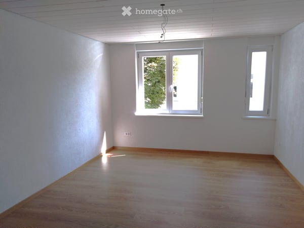 2.5 Zimmerwohnung in Beringen 4
