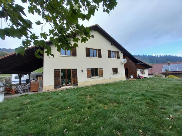 Maison familiale 7.5 pièces à Epauvillers / Einfamilienhaus mit 7.5 Zimmer in Epauvillers 3