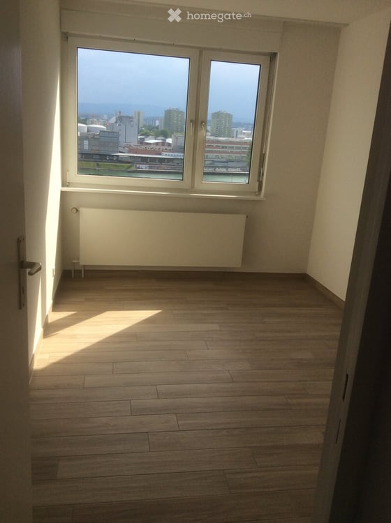 verkehrsgünstig gelegene 4,5 Zimmerwohnung in Grenzach-Wyhlen 6
