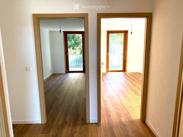 4,5 Zimmer - 118m² (197m² ) Hobbyraum, Tiefgarage + Aussenparkplatz, zwei Balkone, Waschküche usw. 9